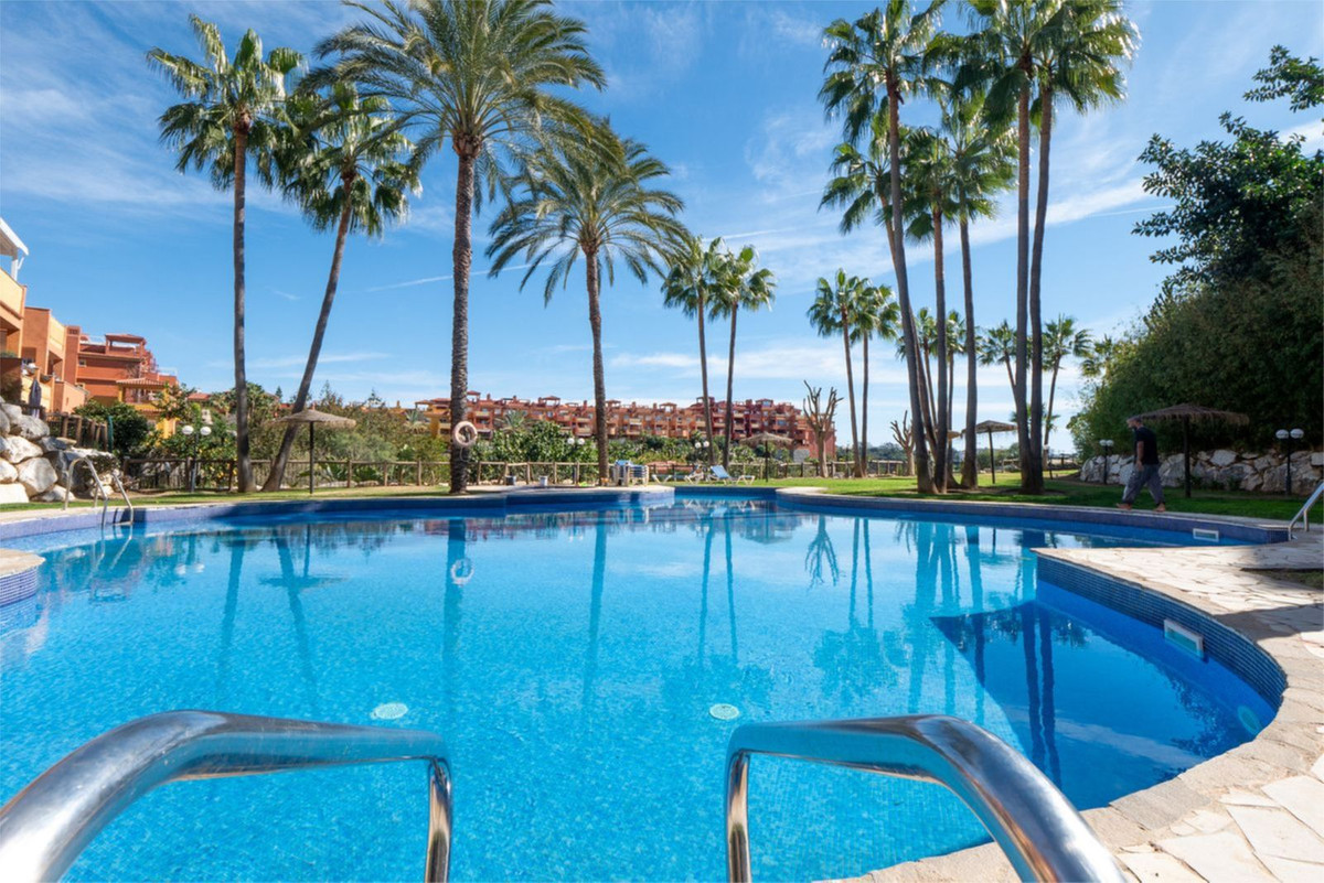 Appartement te koop in Reserva de Marbella | 2 slaapkamers H5135902