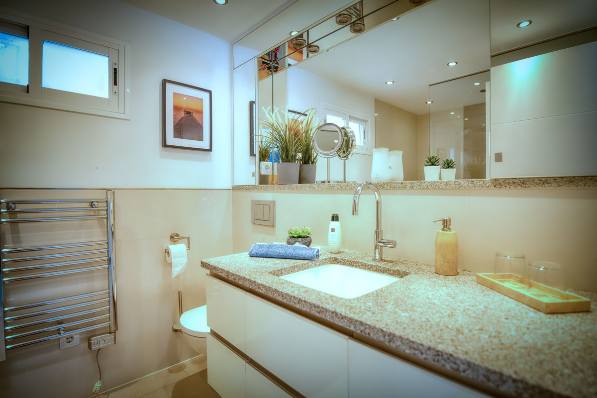 Appartement te koop in Reserva de Marbella | 2 slaapkamers H5150875