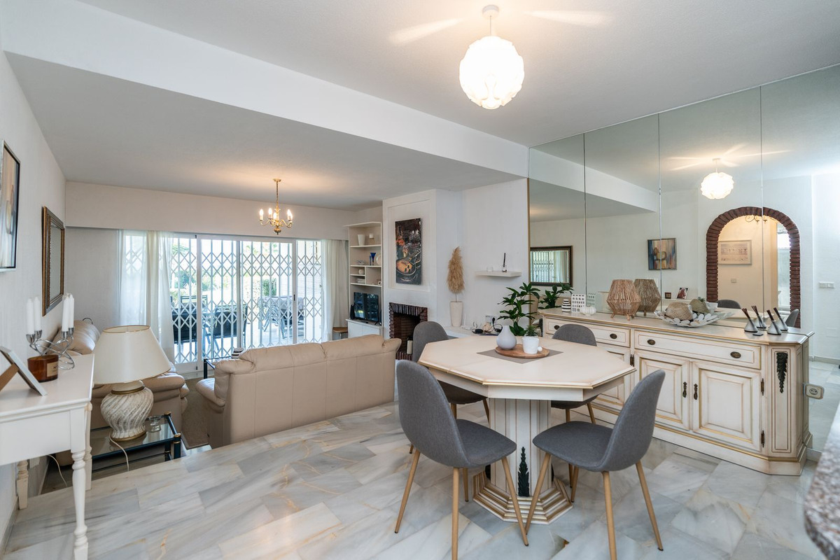 Appartement te koop in Reserva de Marbella | 2 slaapkamers H5210275