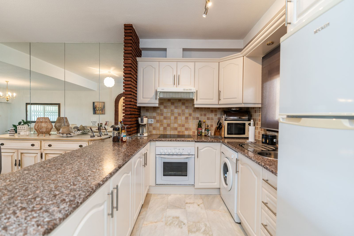 Appartement te koop in Reserva de Marbella | 2 slaapkamers H5210275