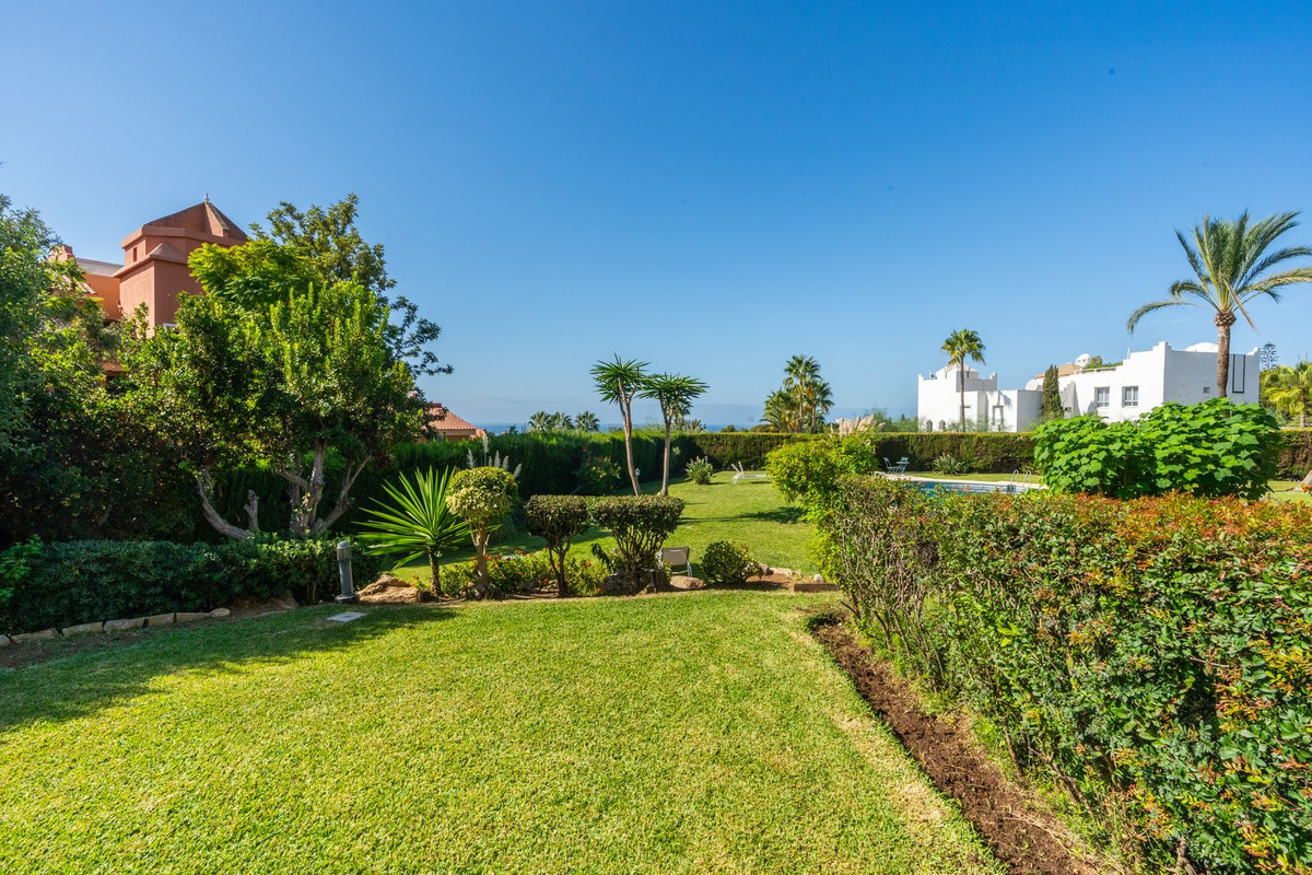 Appartement te koop in Reserva de Marbella | 2 slaapkamers H5210275