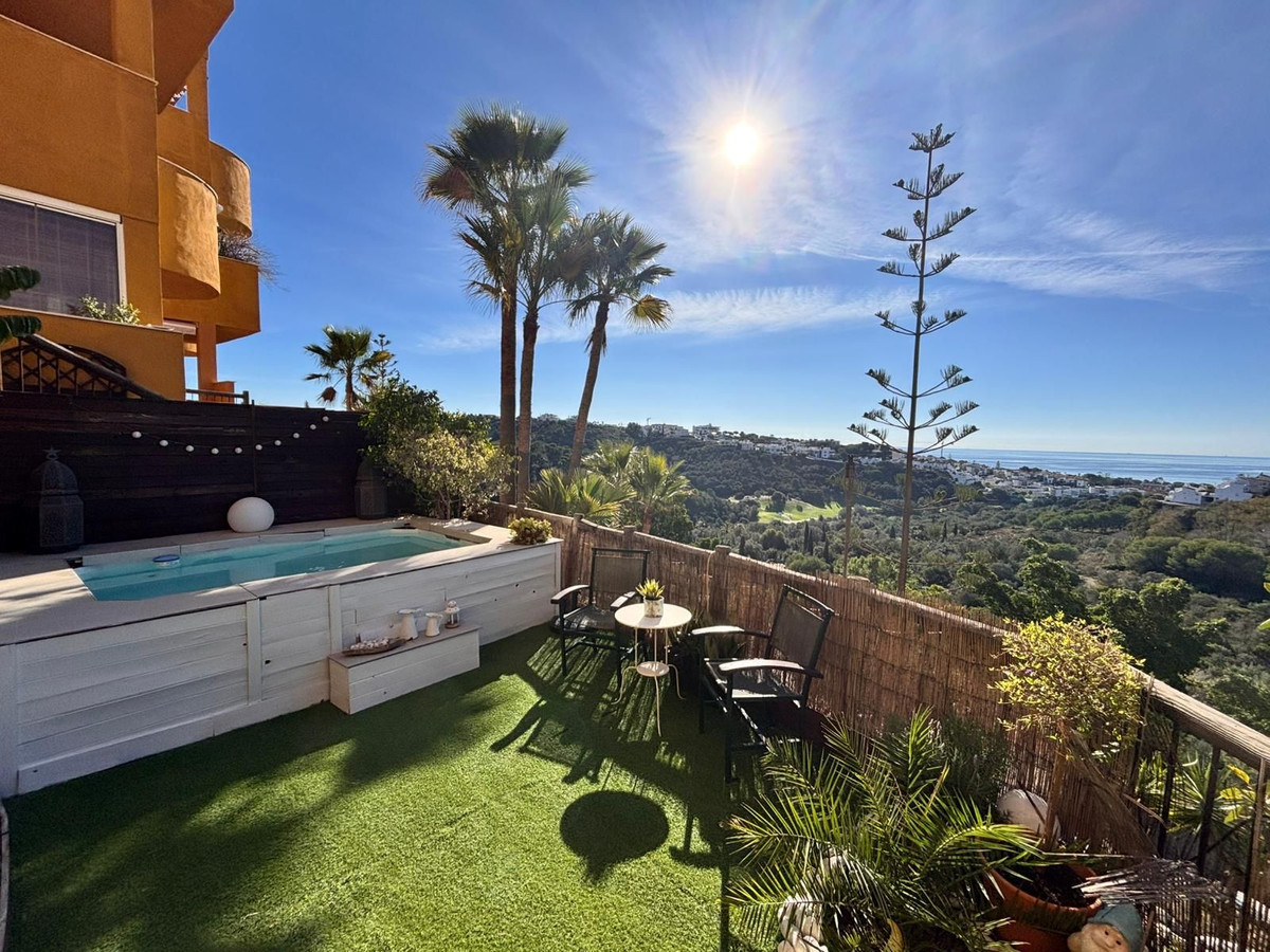 Appartement te koop in Reserva de Marbella | 2 slaapkamers H5230159