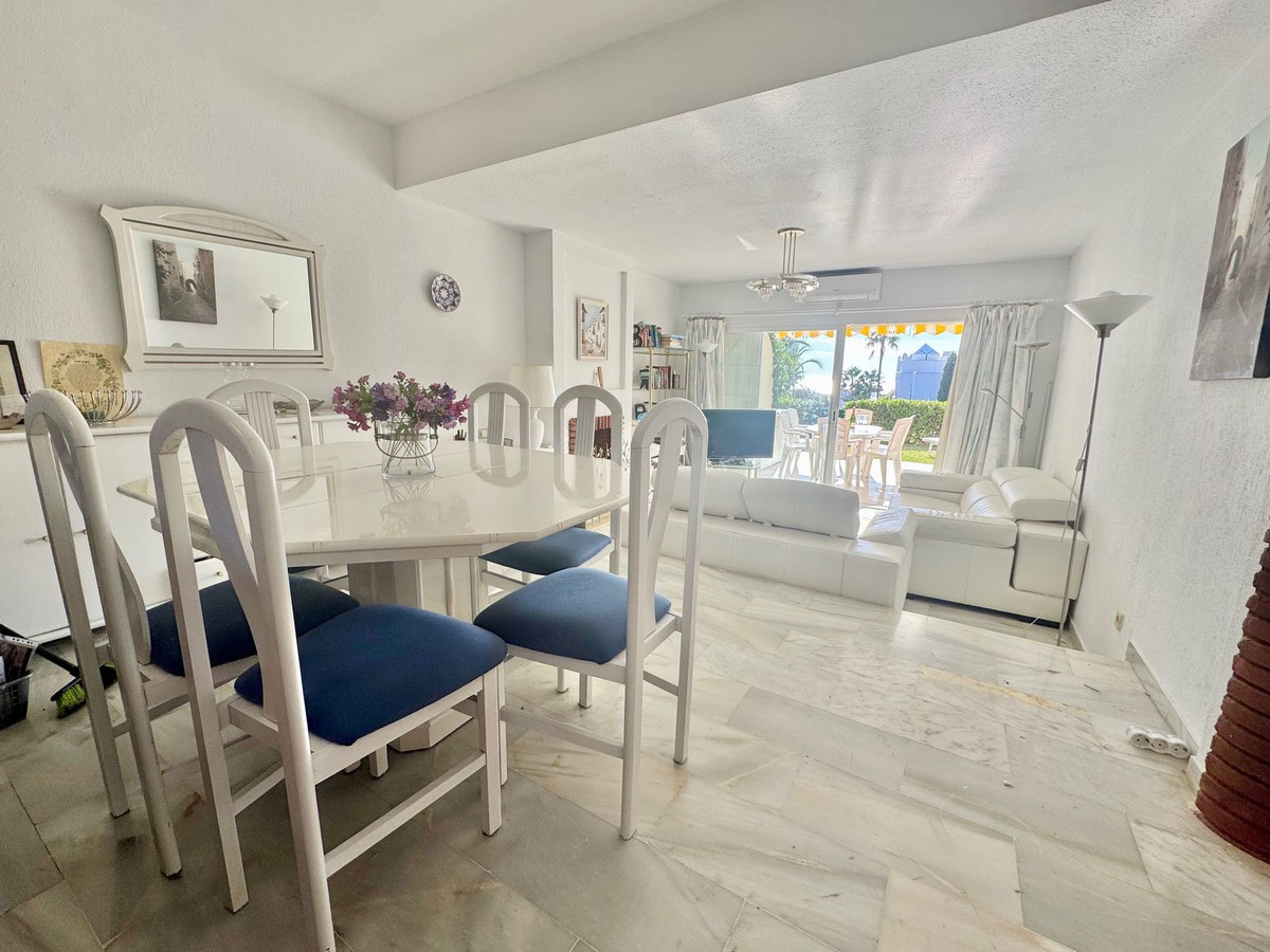 Appartement te koop in Reserva de Marbella | 2 slaapkamers H5230219