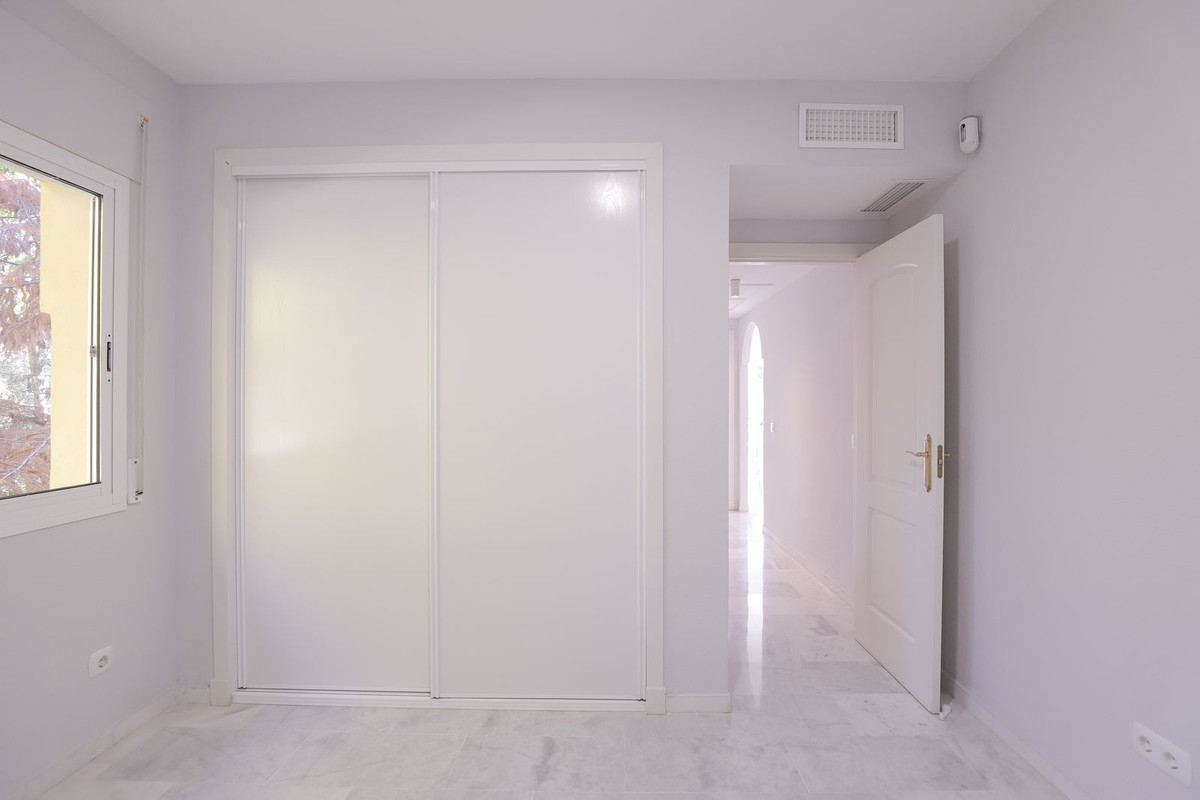 Huis te koop in Reserva de Marbella | 2 slaapkamers H5264311