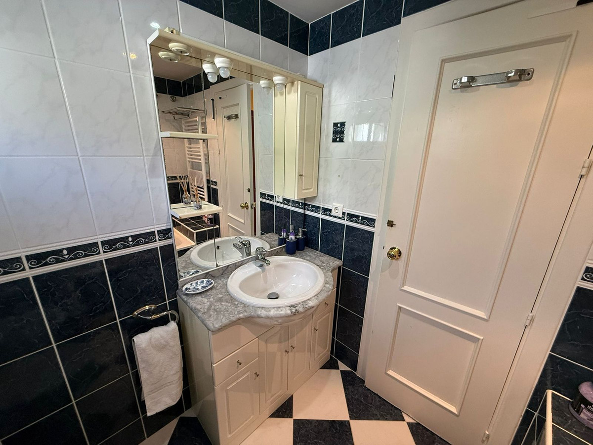 Appartement te koop in Reserva de Marbella | 2 slaapkamers H5325316