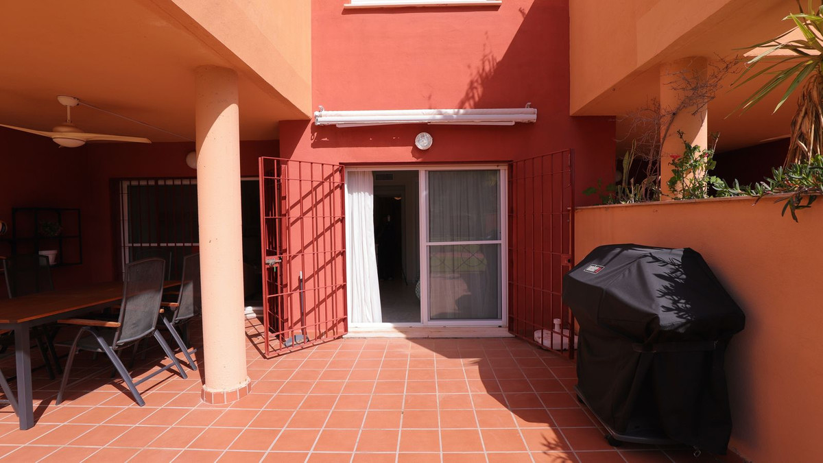 Appartement te koop in Reserva de Marbella | 2 slaapkamers H5343226