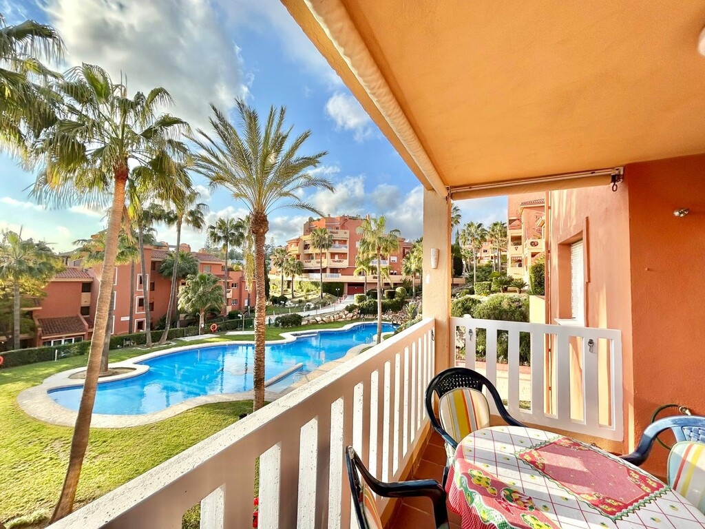 Appartement te koop in Reserva de Marbella | 2 slaapkamers H5343970