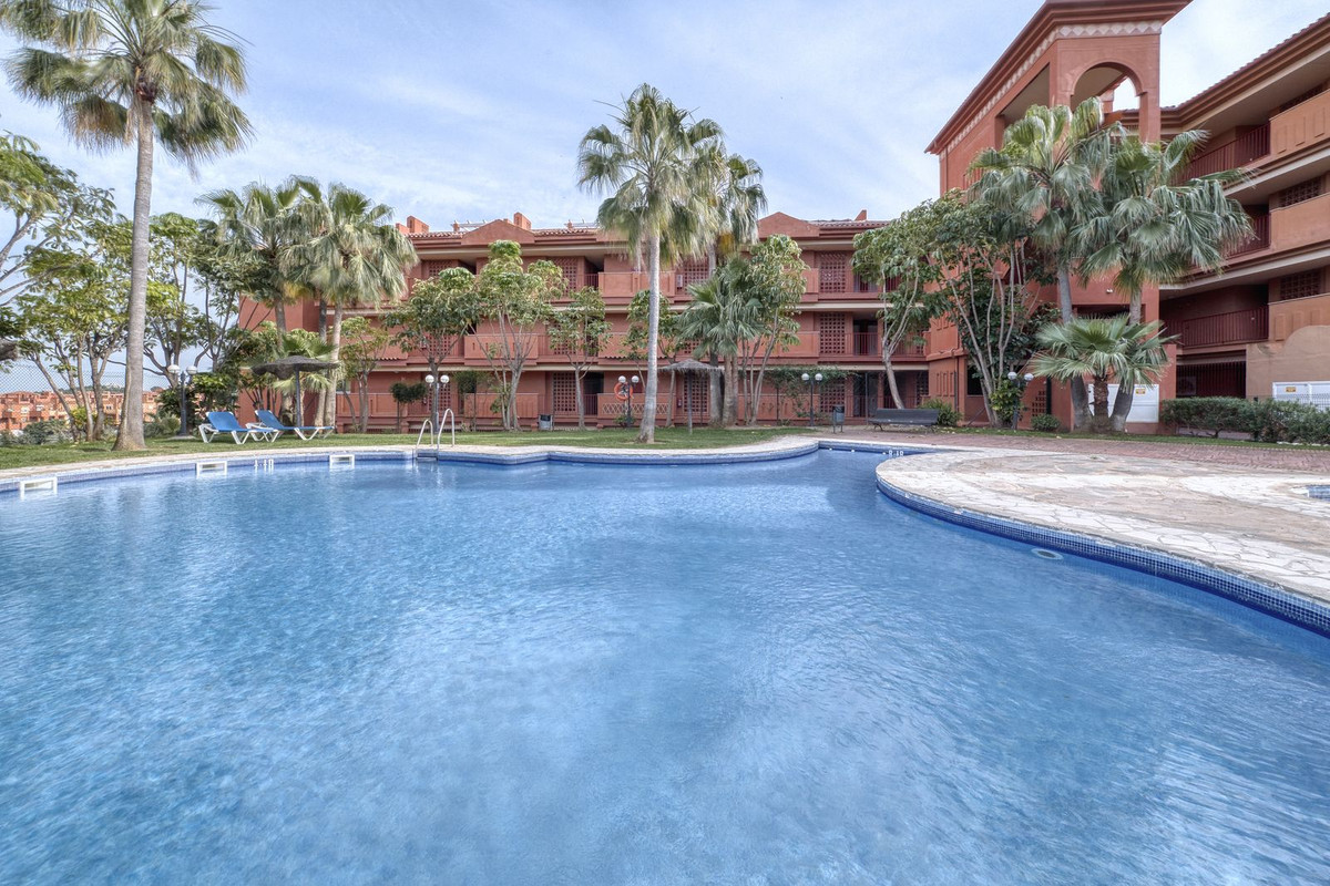 Appartement te koop in Reserva de Marbella | 2 slaapkamers H5360704