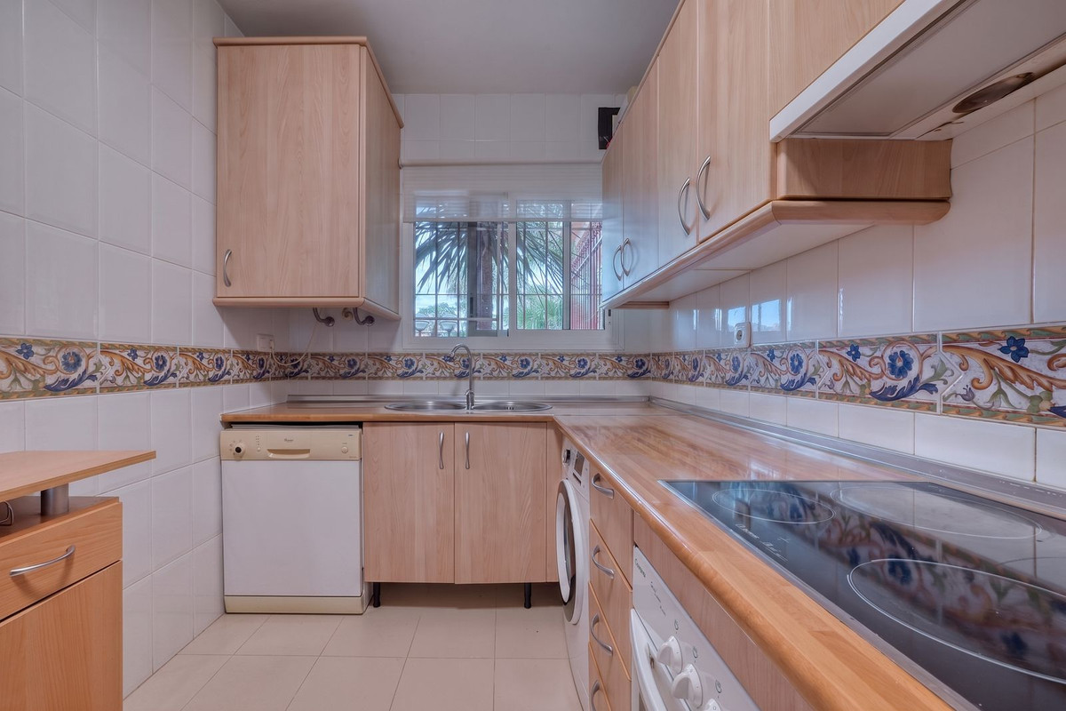 Appartement te koop in Reserva de Marbella | 2 slaapkamers H5360704