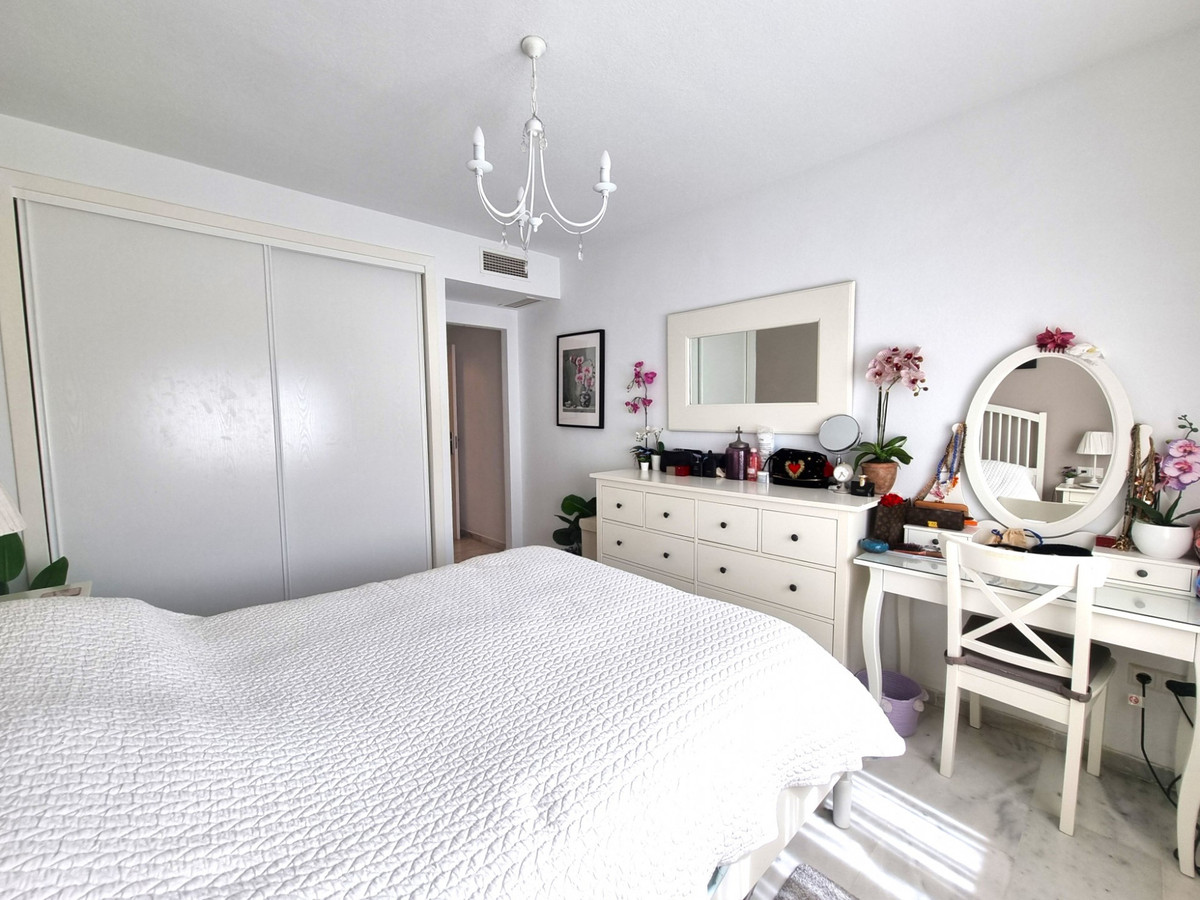 Appartement te koop in Reserva de Marbella | 2 slaapkamers H5383078