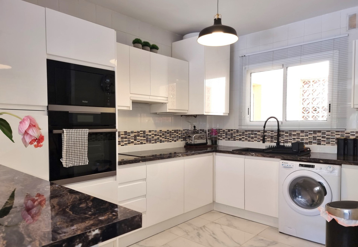Appartement te koop in Reserva de Marbella | 2 slaapkamers H5383078