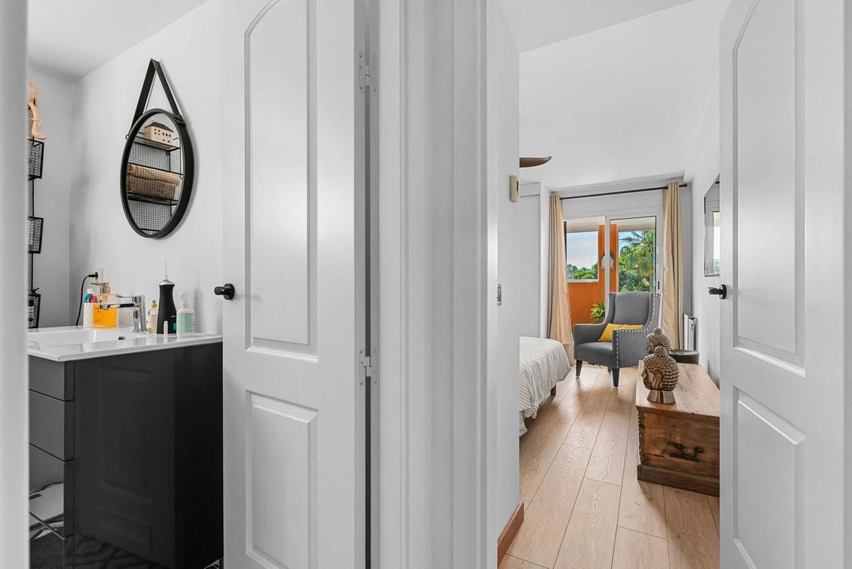 Appartement te koop in Reserva de Marbella | 2 slaapkamers H5425174