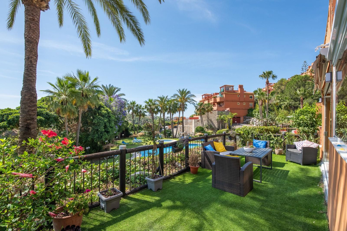 Appartement te koop in Reserva de Marbella | 2 slaapkamers H5425174