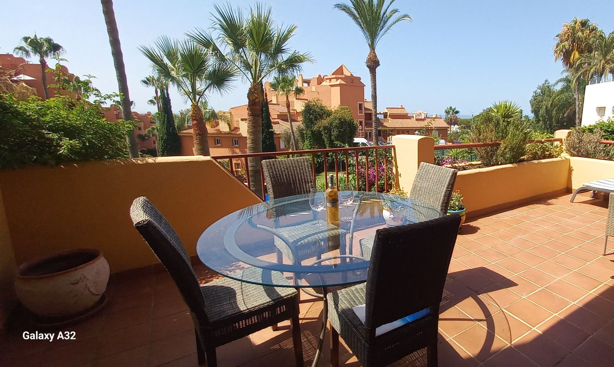Appartement te koop in Reserva de Marbella | 2 slaapkamers H5441749