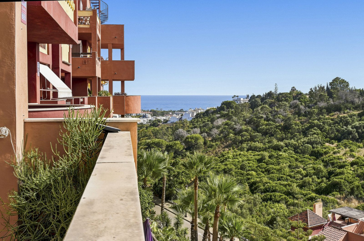 Appartement te koop in Reserva de Marbella | 2 slaapkamers H5447509