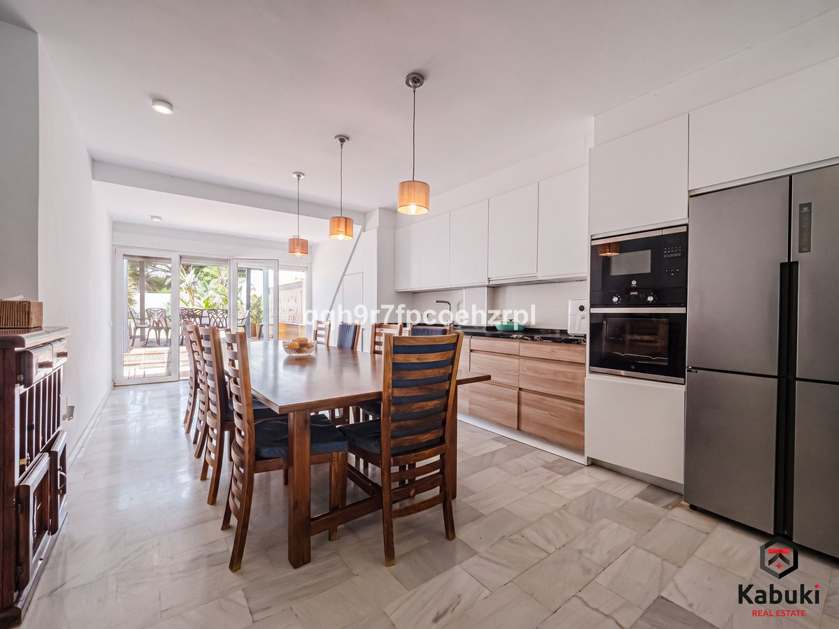 Appartement te koop in Reserva de Marbella | 4 slaapkamers H5452090