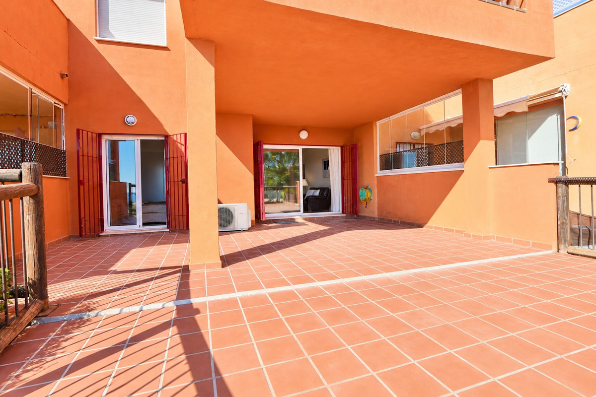 Appartement te koop in Reserva de Marbella | 2 slaapkamers H5514667