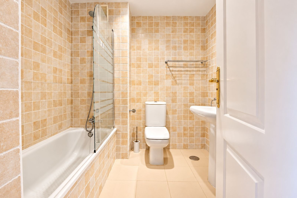 Appartement te koop in Reserva de Marbella | 2 slaapkamers H5514667