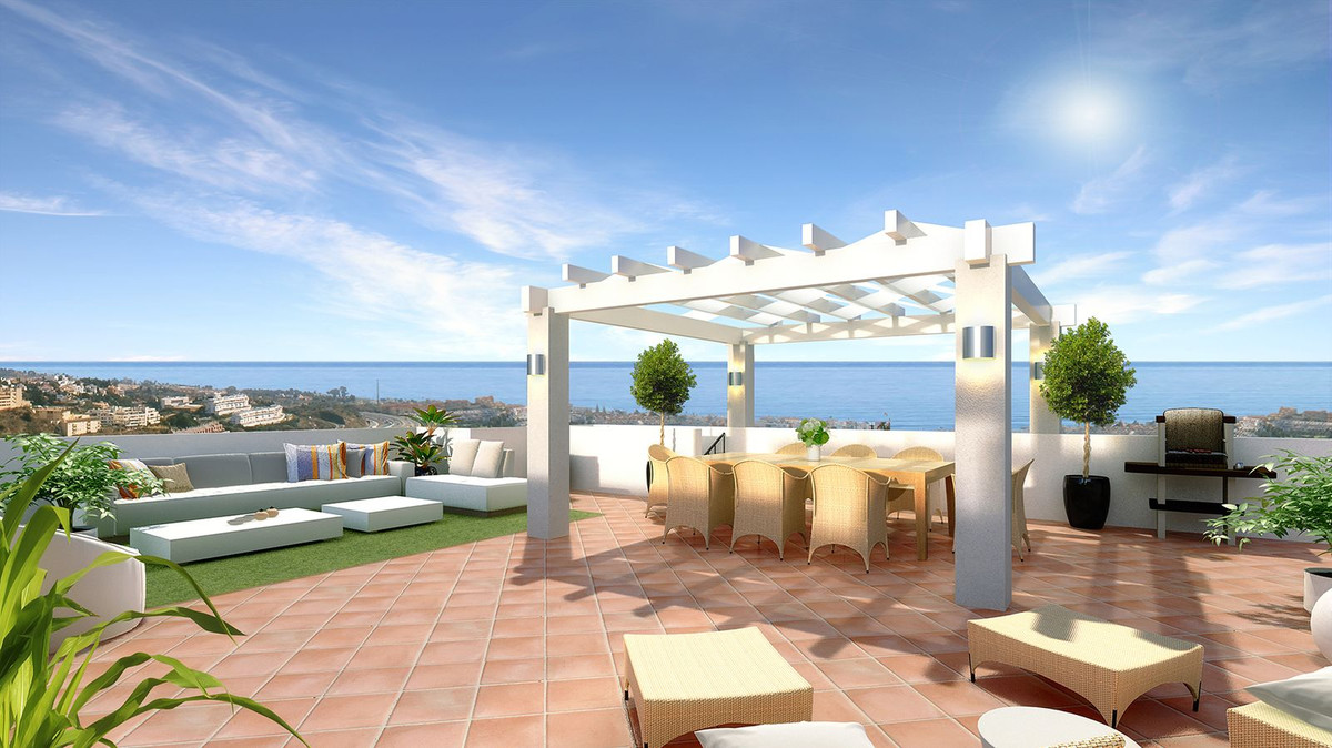 Appartement te koop in Rincón de la Victoria | 2 slaapkamers H4958065