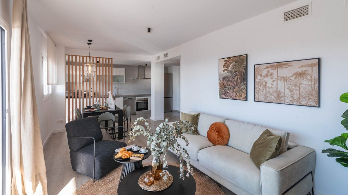 Appartement te koop in Rincón de la Victoria | 3 slaapkamers H5032198