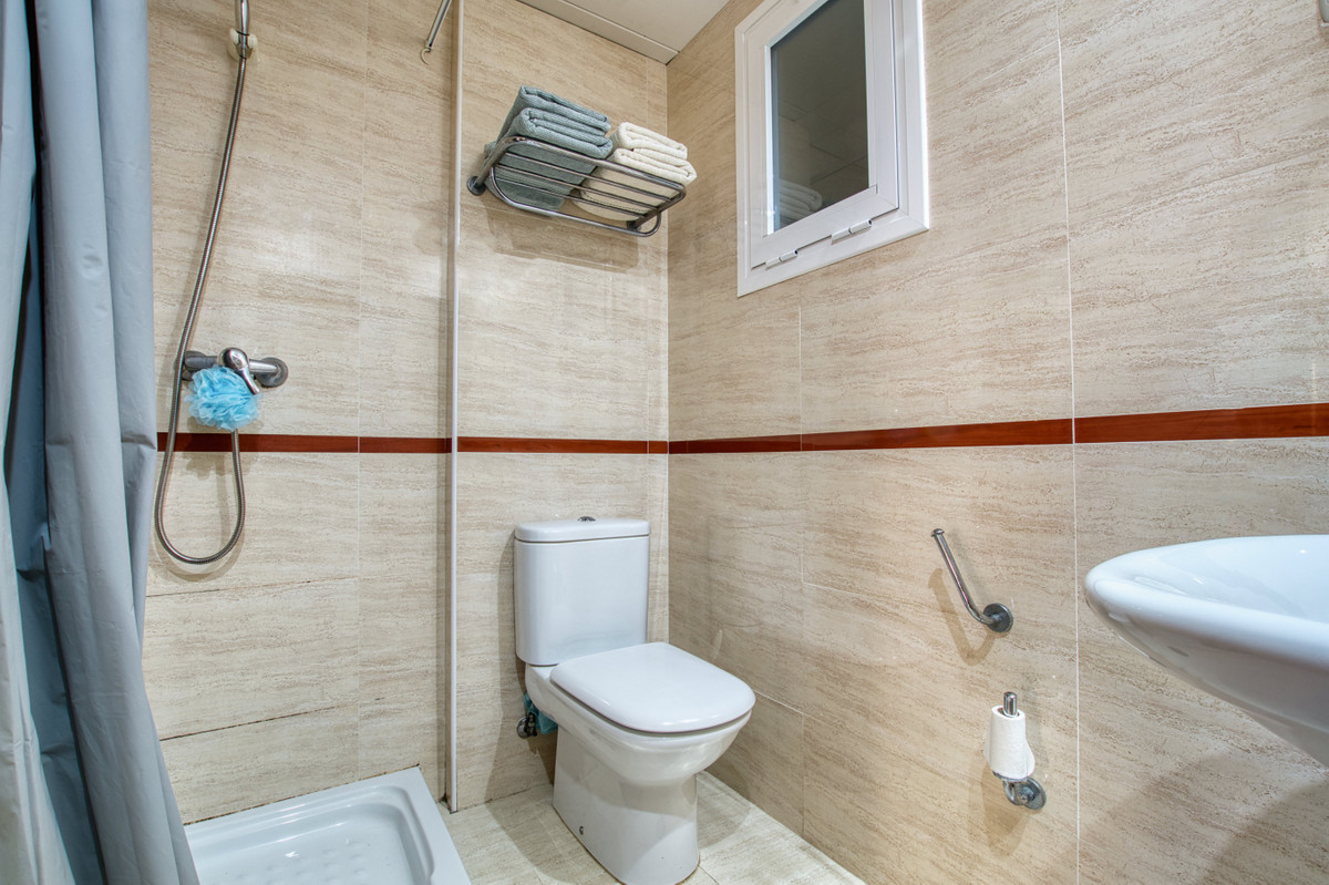Appartement te koop in Rincón de la Victoria | 0 slaapkamers H5112043