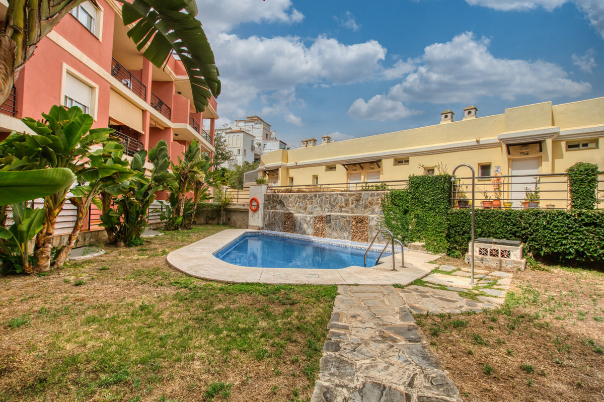 Appartement te koop in Rincón de la Victoria | 0 slaapkamers H5112043