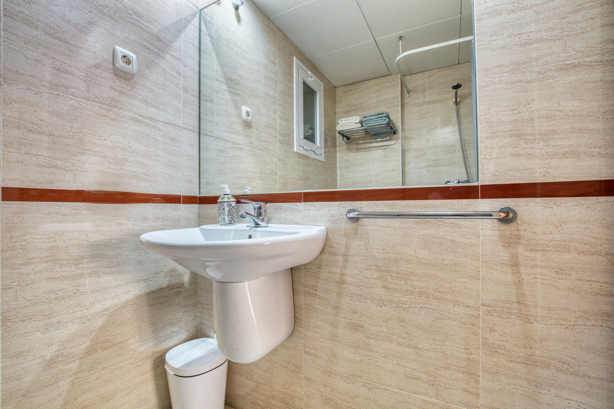 Appartement te koop in Rincón de la Victoria | 1 slaapkamers H5256649