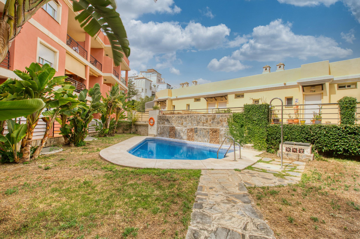 Appartement te koop in Rincón de la Victoria | 1 slaapkamers H5256649