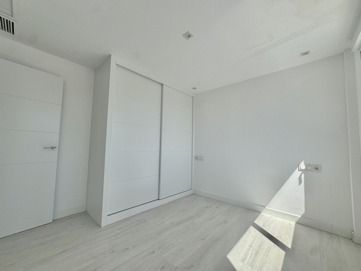 Appartement te koop in Rincón de la Victoria | 3 slaapkamers H5256835