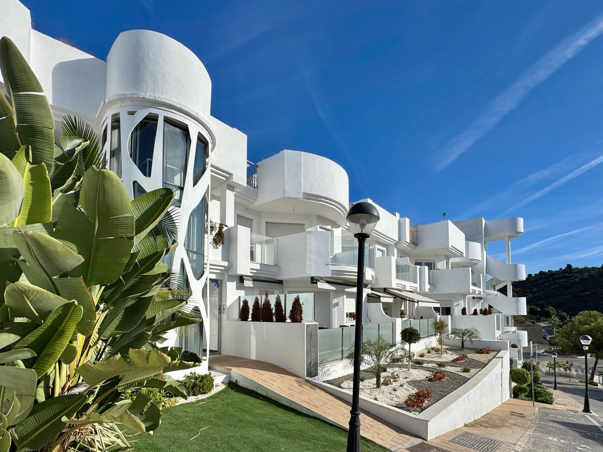 Appartement te koop in Rincón de la Victoria | 3 slaapkamers H5256835