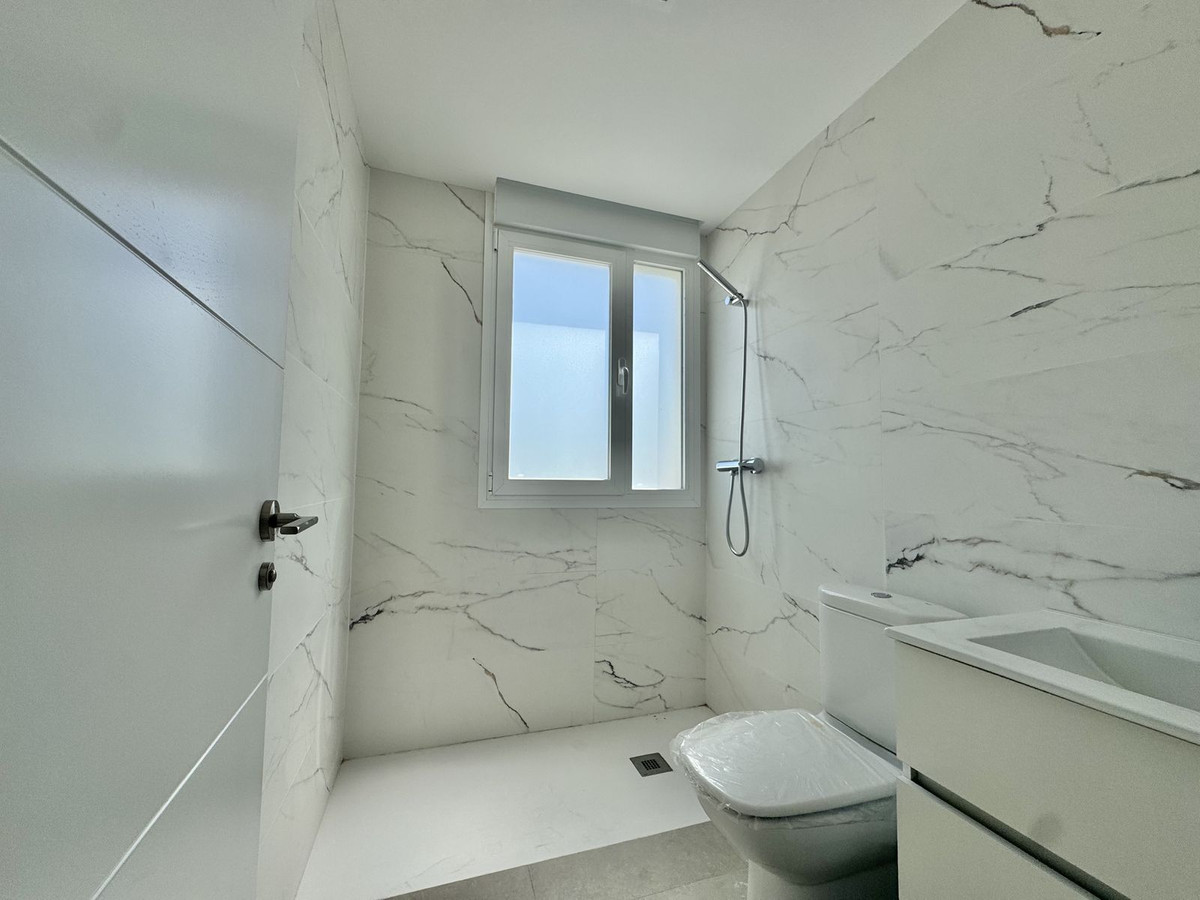 Appartement te koop in Rincón de la Victoria | 3 slaapkamers H5256835