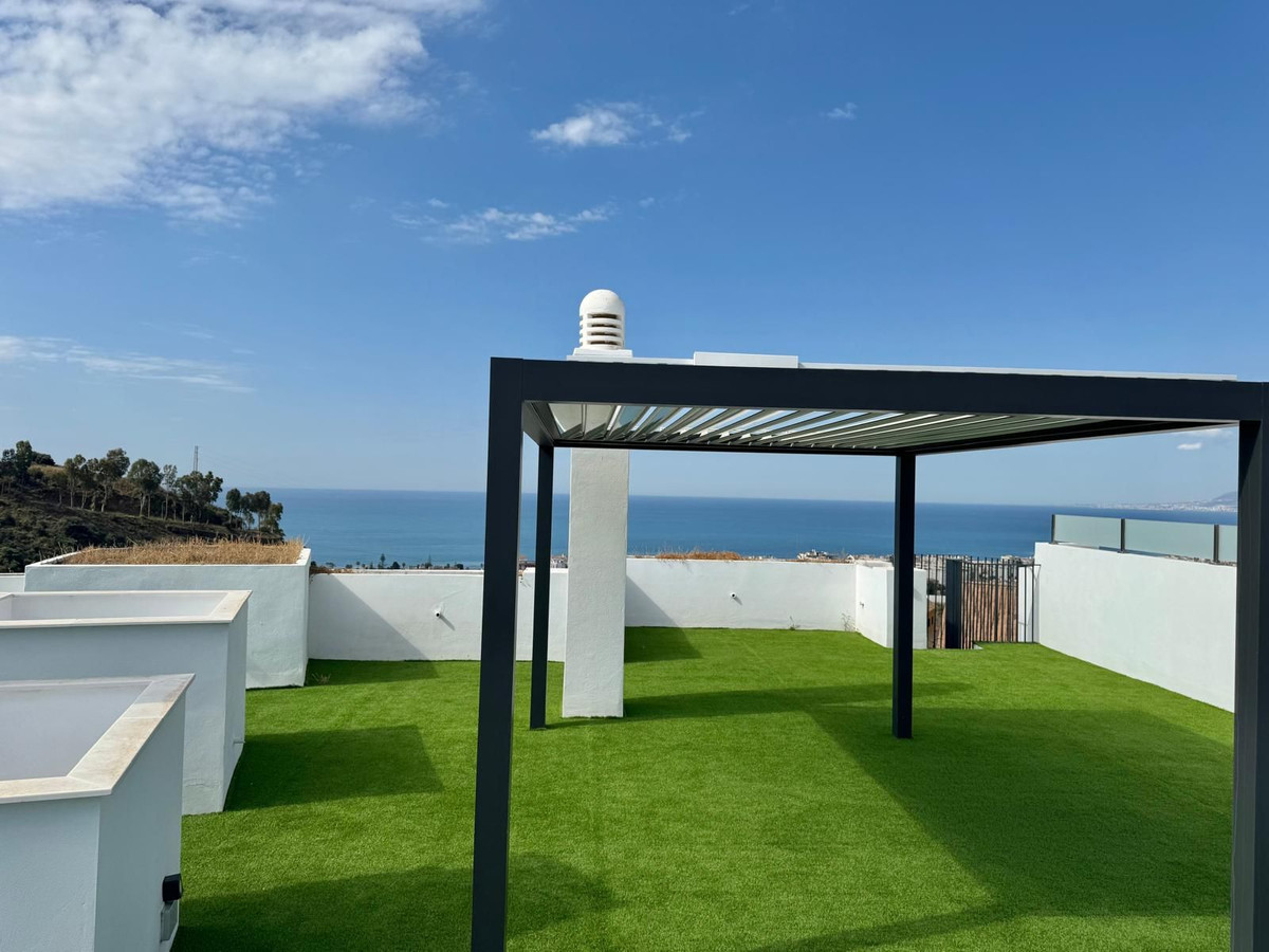 Appartement te koop in Rincón de la Victoria | 2 slaapkamers H5256919