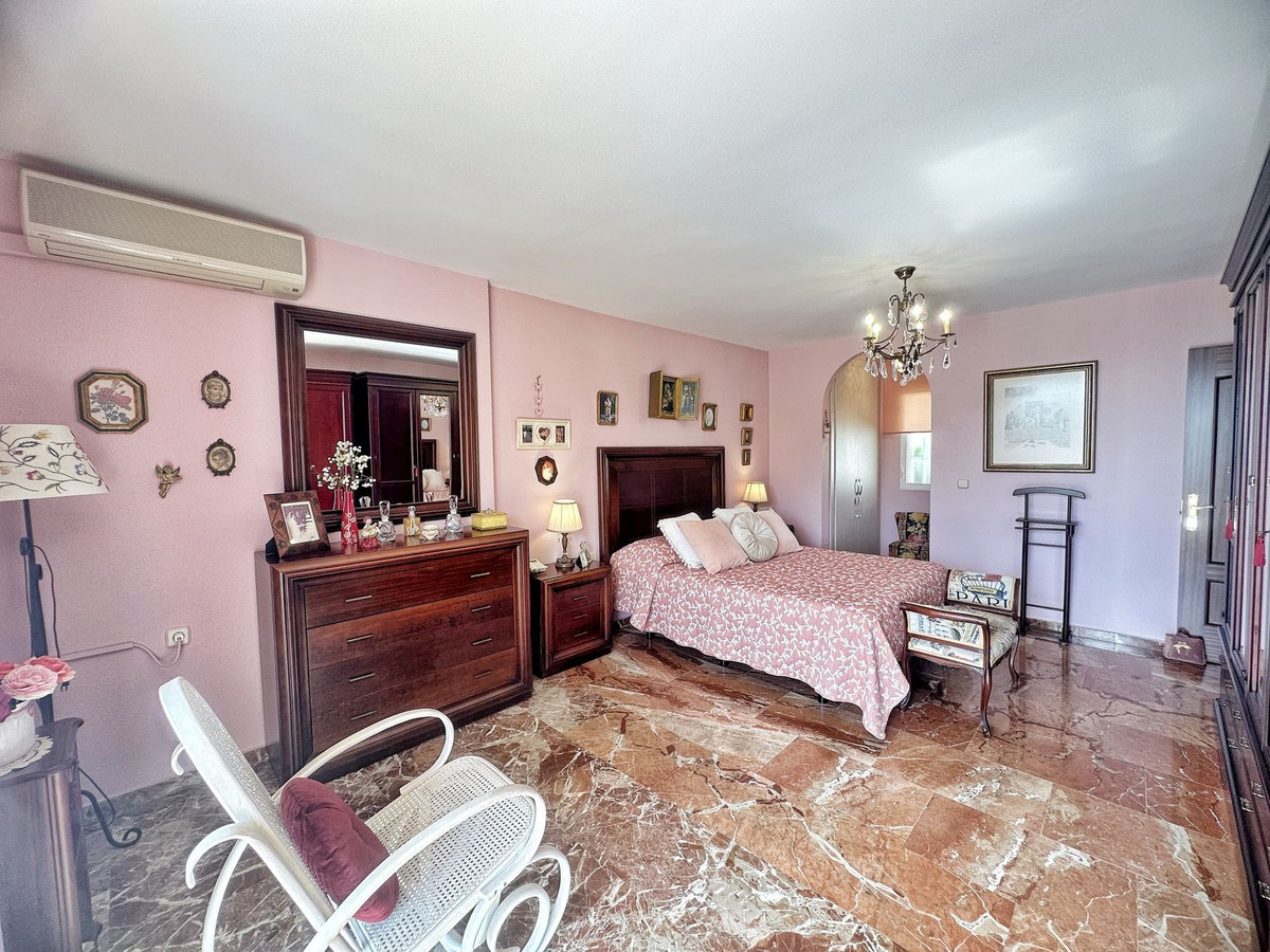 Huis te koop in Rincón de la Victoria | 4 slaapkamers H5298661