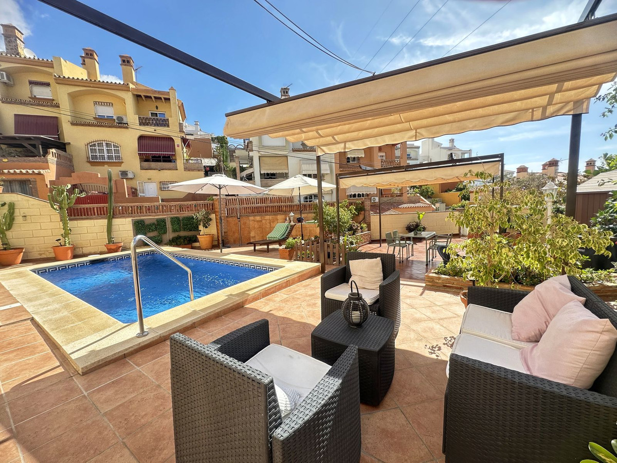 Huis te koop in Rincón de la Victoria | 4 slaapkamers H5298661