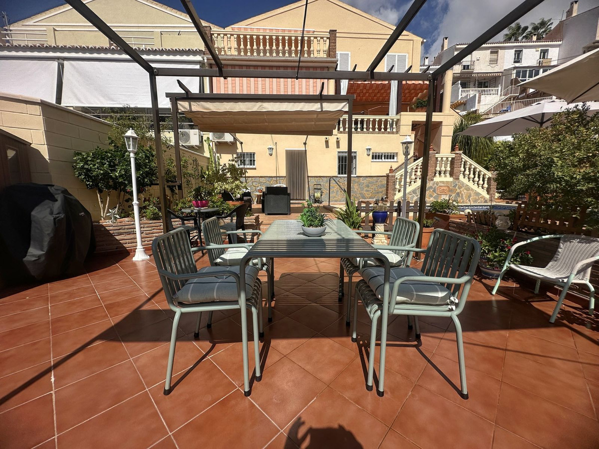 Huis te koop in Rincón de la Victoria | 4 slaapkamers H5298661