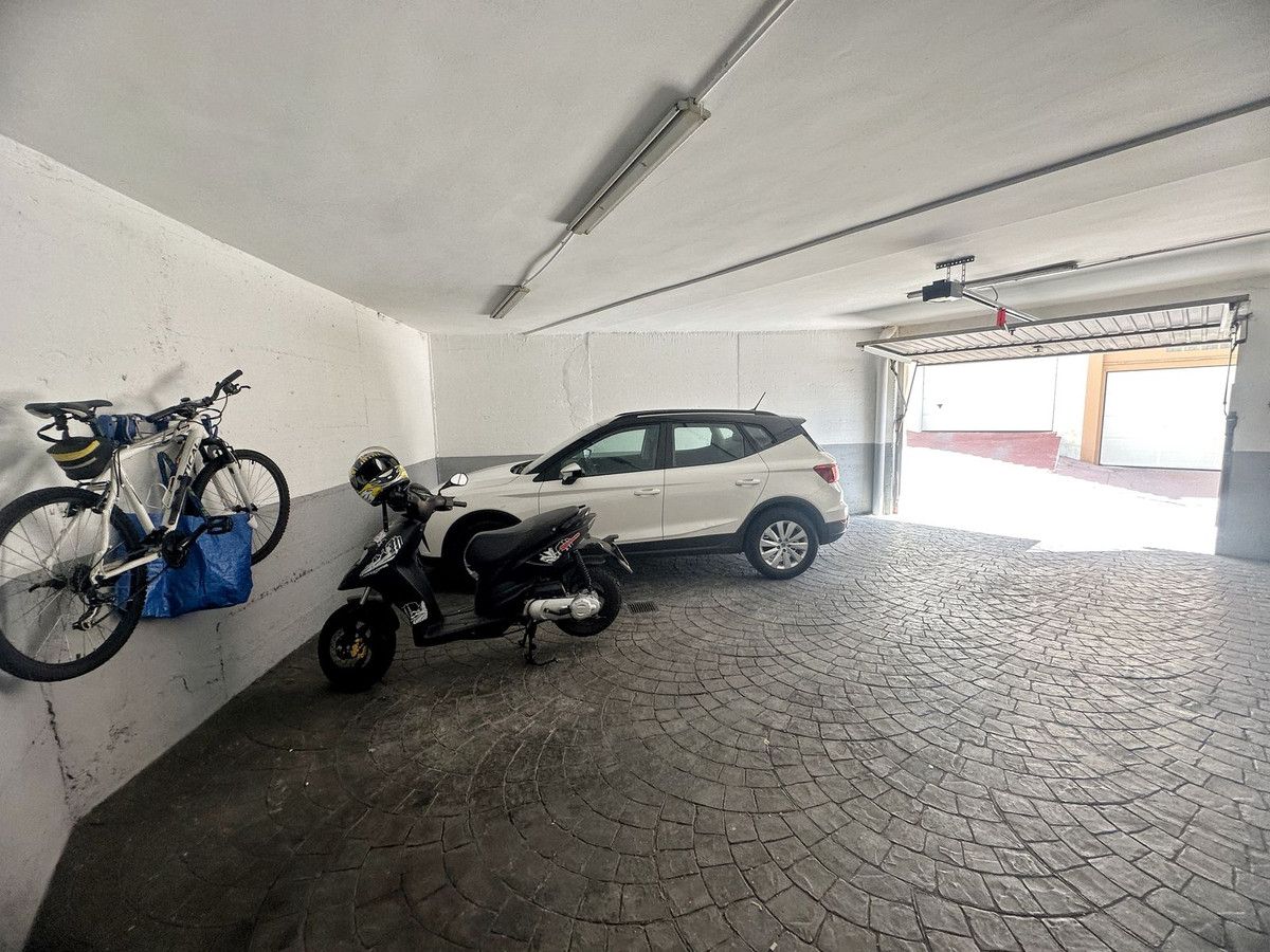 Huis te koop in Rincón de la Victoria | 4 slaapkamers H5298661