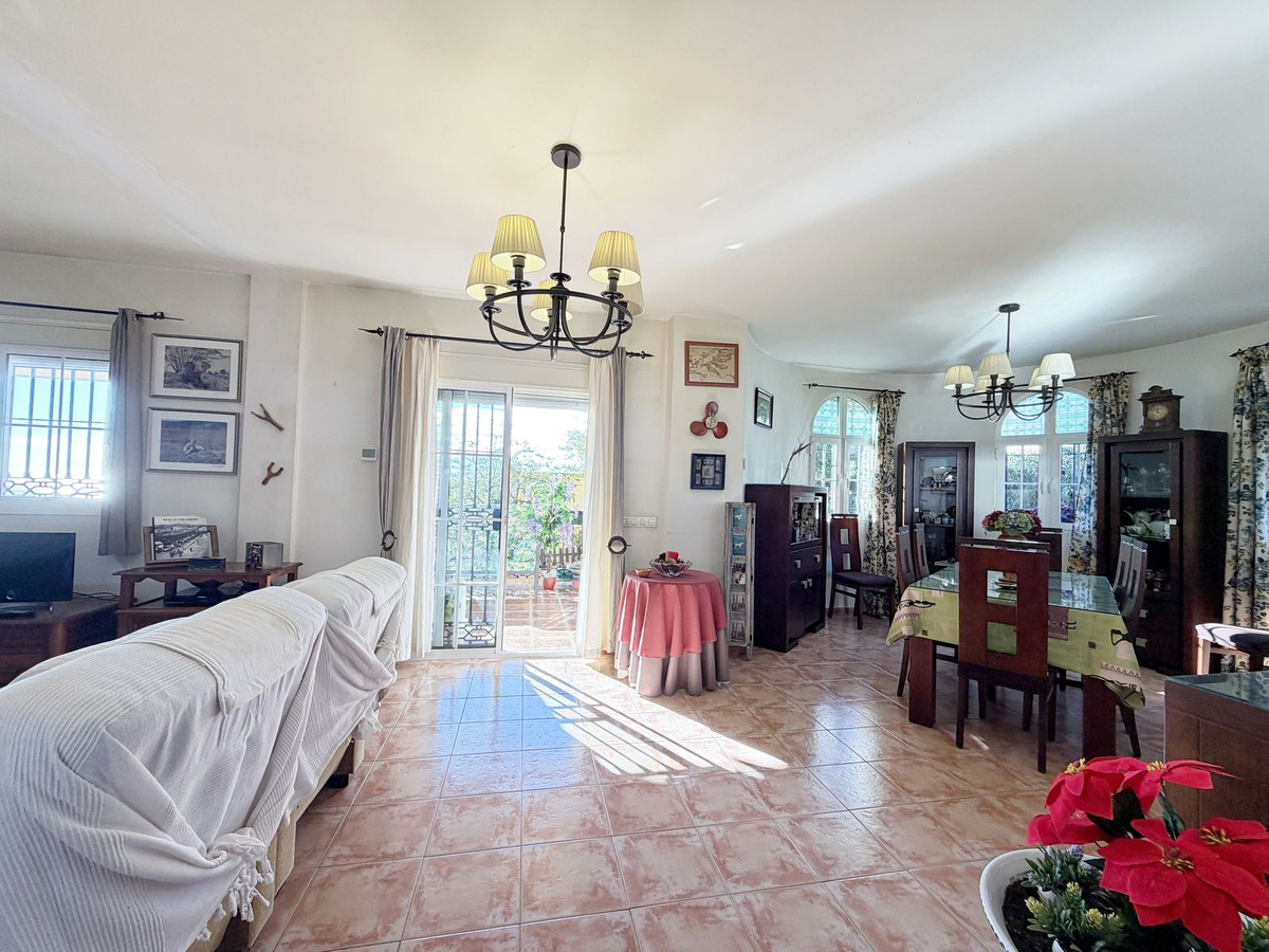 Huis te koop in Rincón de la Victoria | 4 slaapkamers H5299810