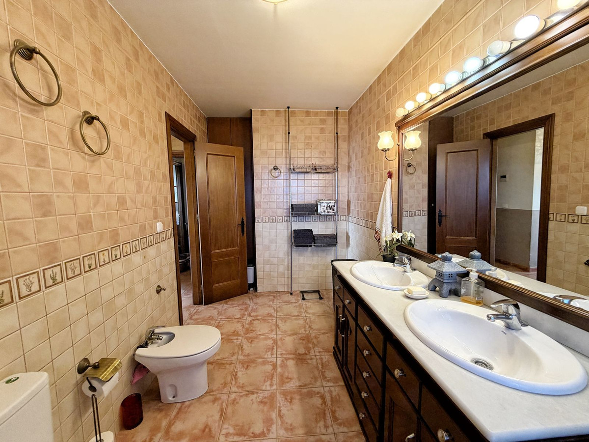 Huis te koop in Rincón de la Victoria | 4 slaapkamers H5299810