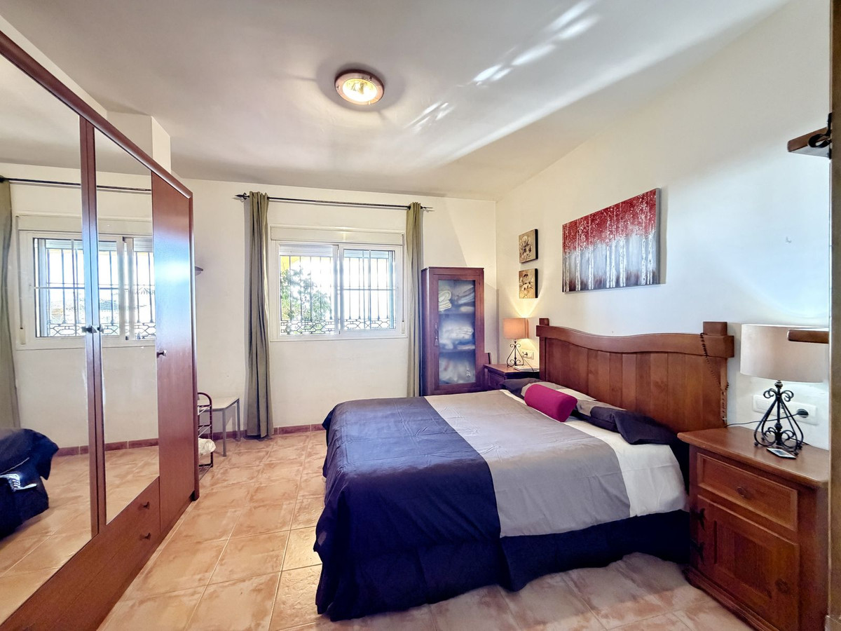 Huis te koop in Rincón de la Victoria | 4 slaapkamers H5299810