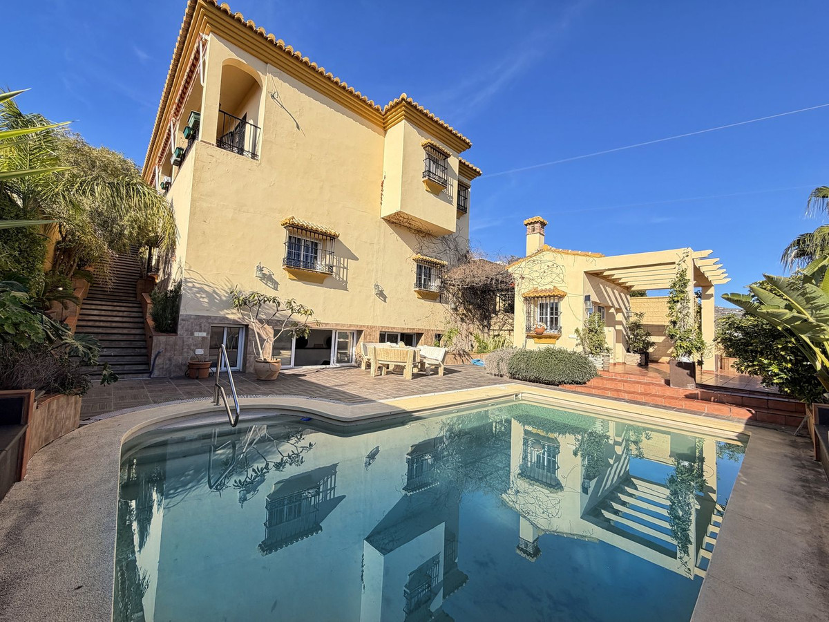 Huis te koop in Rincón de la Victoria | 4 slaapkamers H5299810