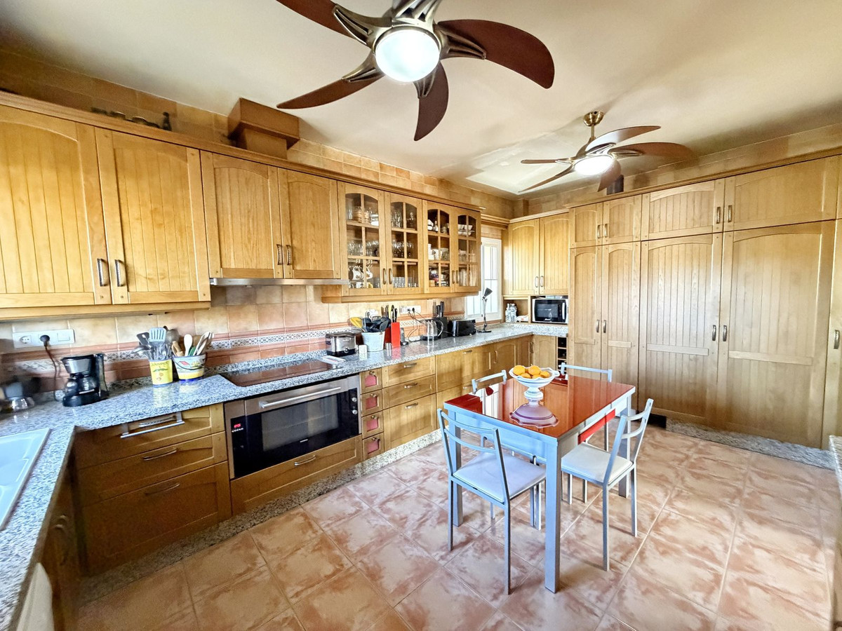 Huis te koop in Rincón de la Victoria | 4 slaapkamers H5299810