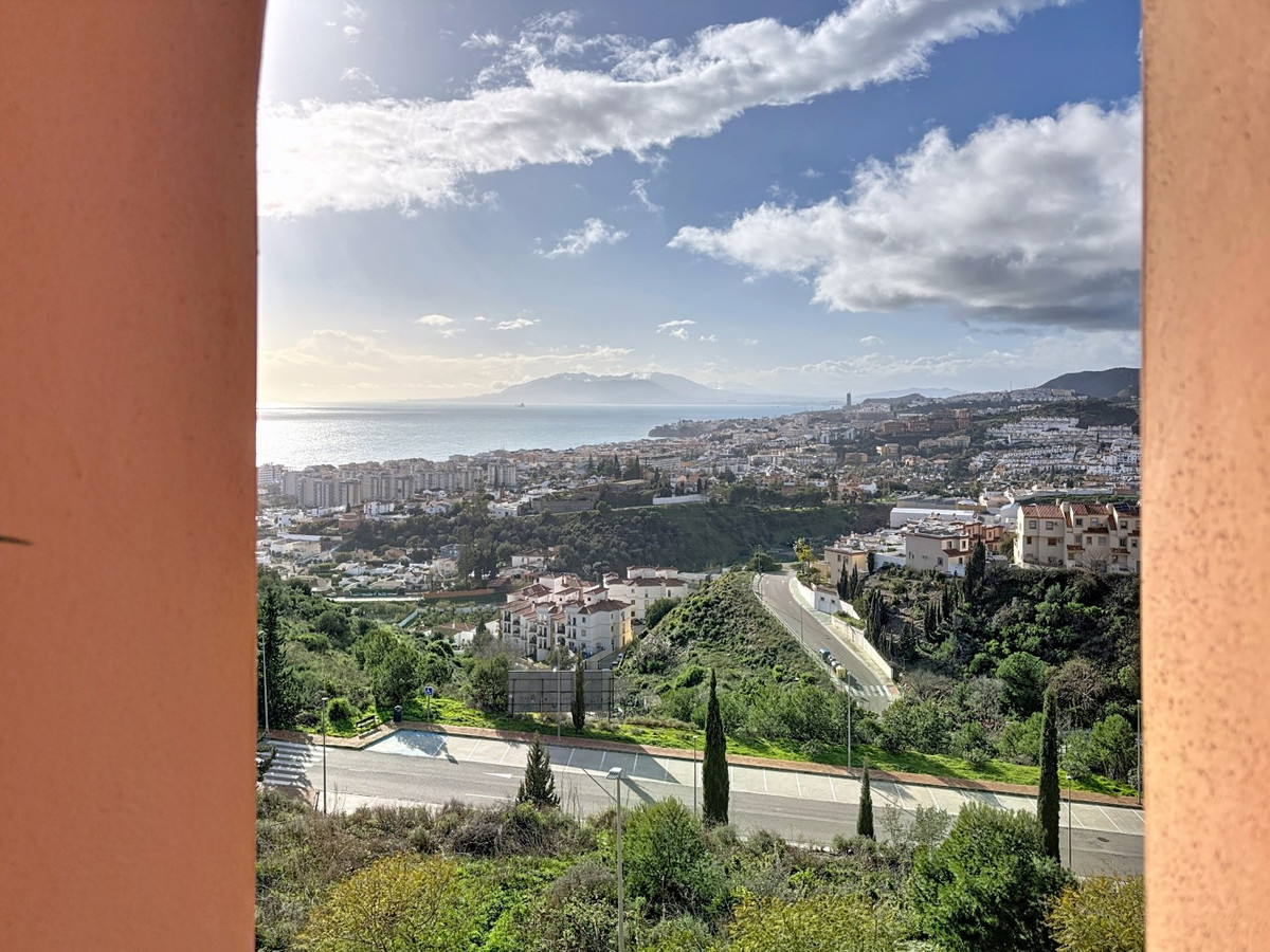 Appartement te koop in Rincón de la Victoria | 3 slaapkamers H5300560