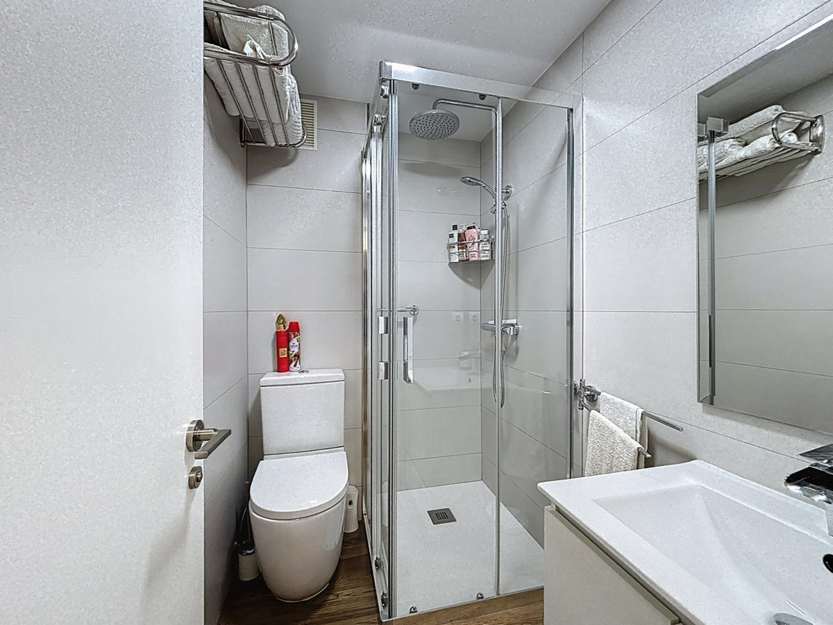 Appartement te koop in Rincón de la Victoria | 3 slaapkamers H5300560