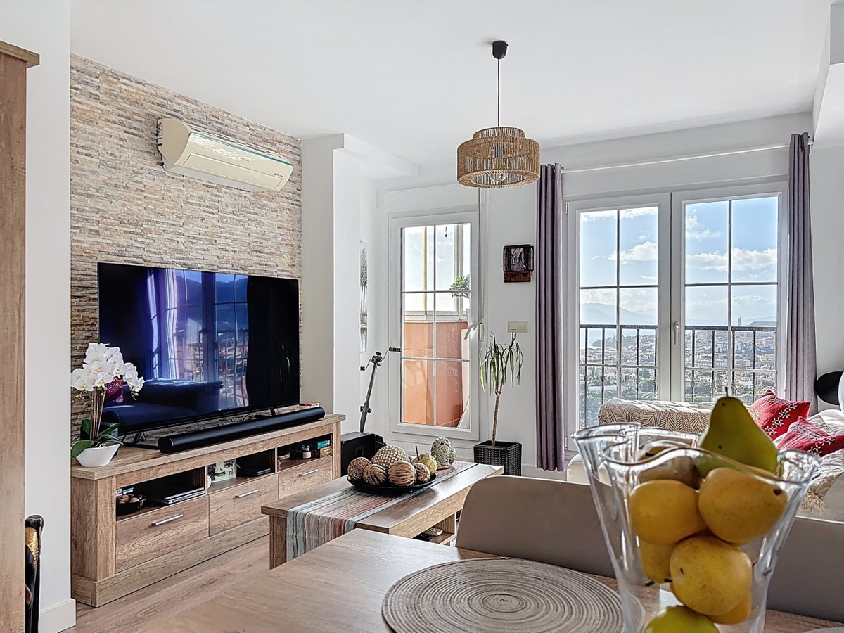 Appartement te koop in Rincón de la Victoria | 3 slaapkamers H5300560