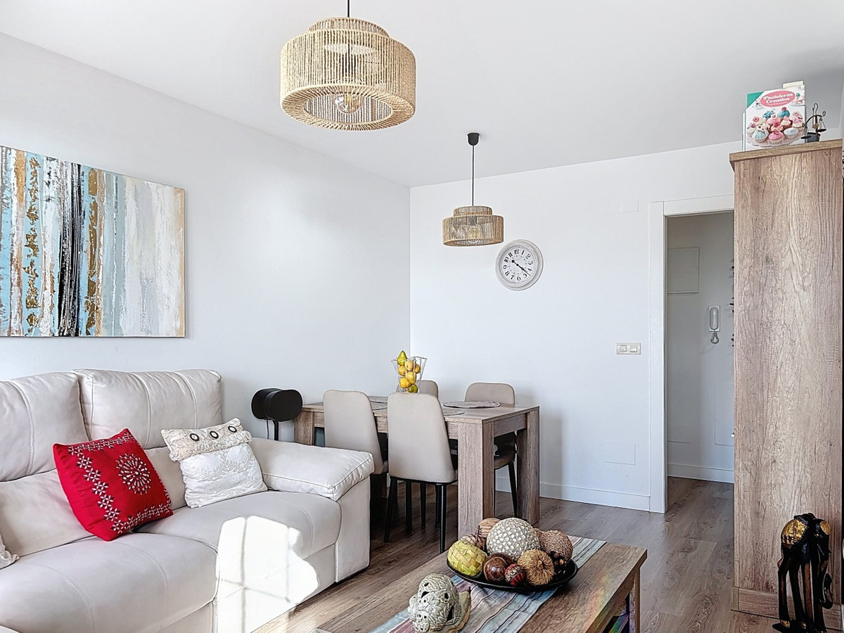 Appartement te koop in Rincón de la Victoria | 3 slaapkamers H5300560