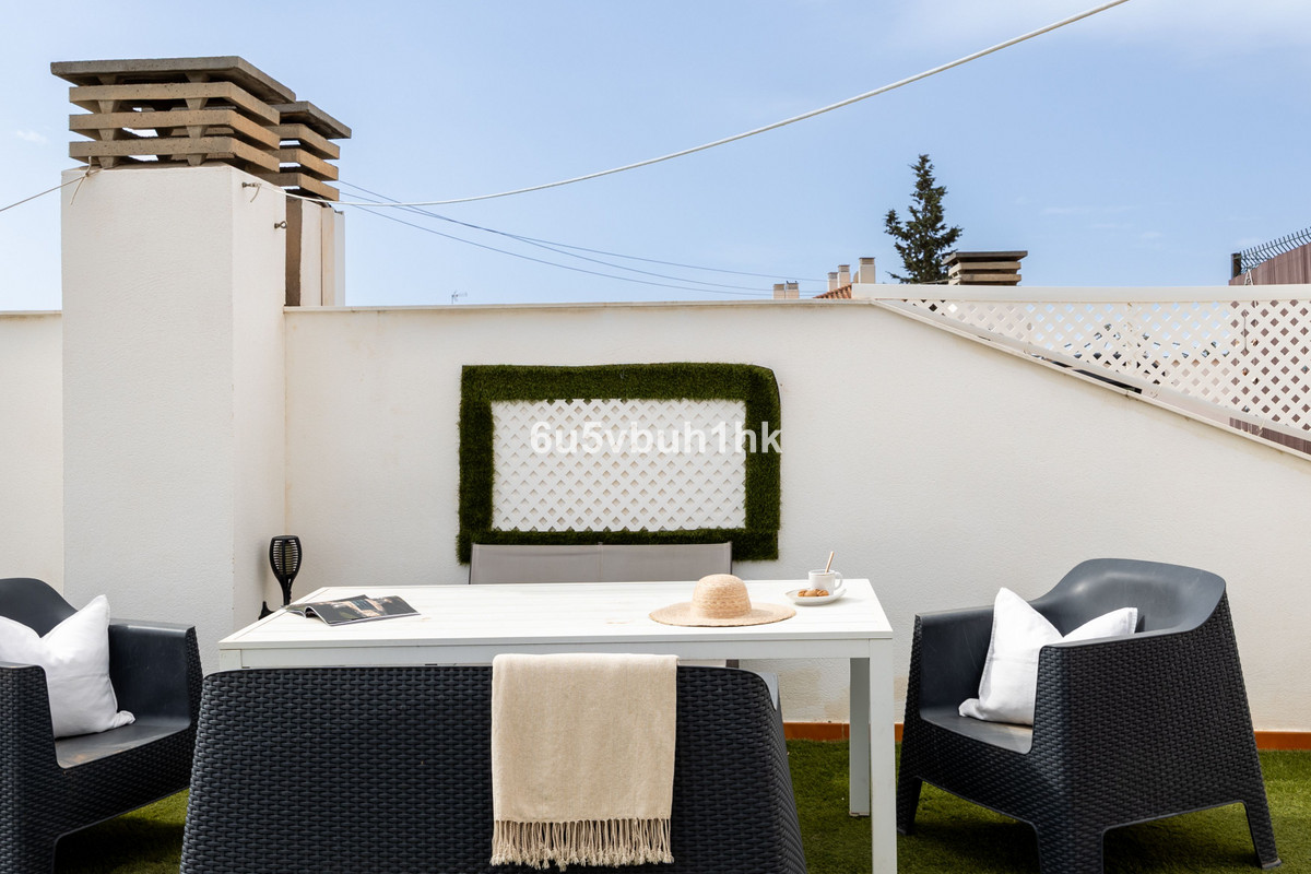 Appartement te koop in Rincón de la Victoria | 3 slaapkamers H5369908