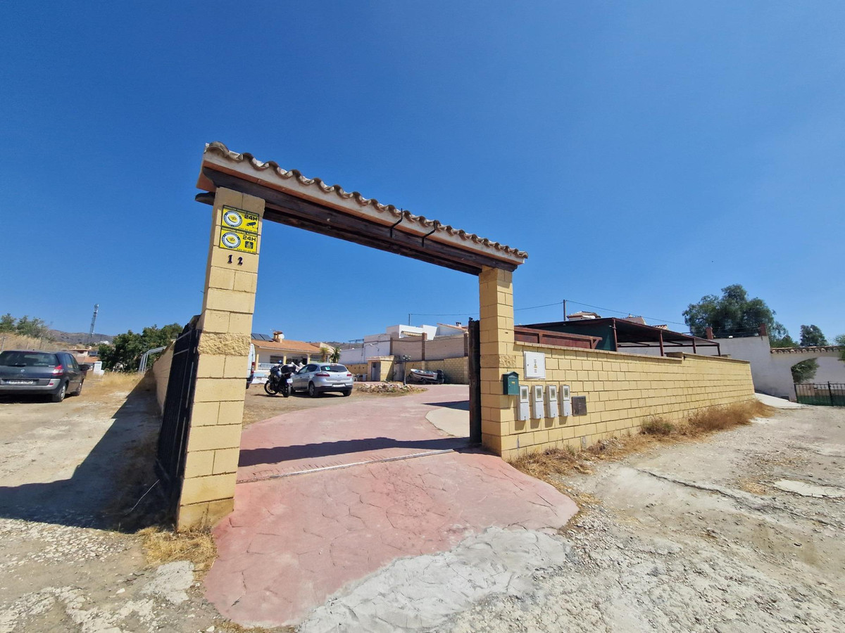 Huis te koop in Rincón de la Victoria | 12 slaapkamers H5408122