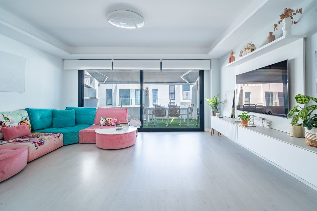 Appartement te koop in Rincón de la Victoria | 4 slaapkamers H5410207