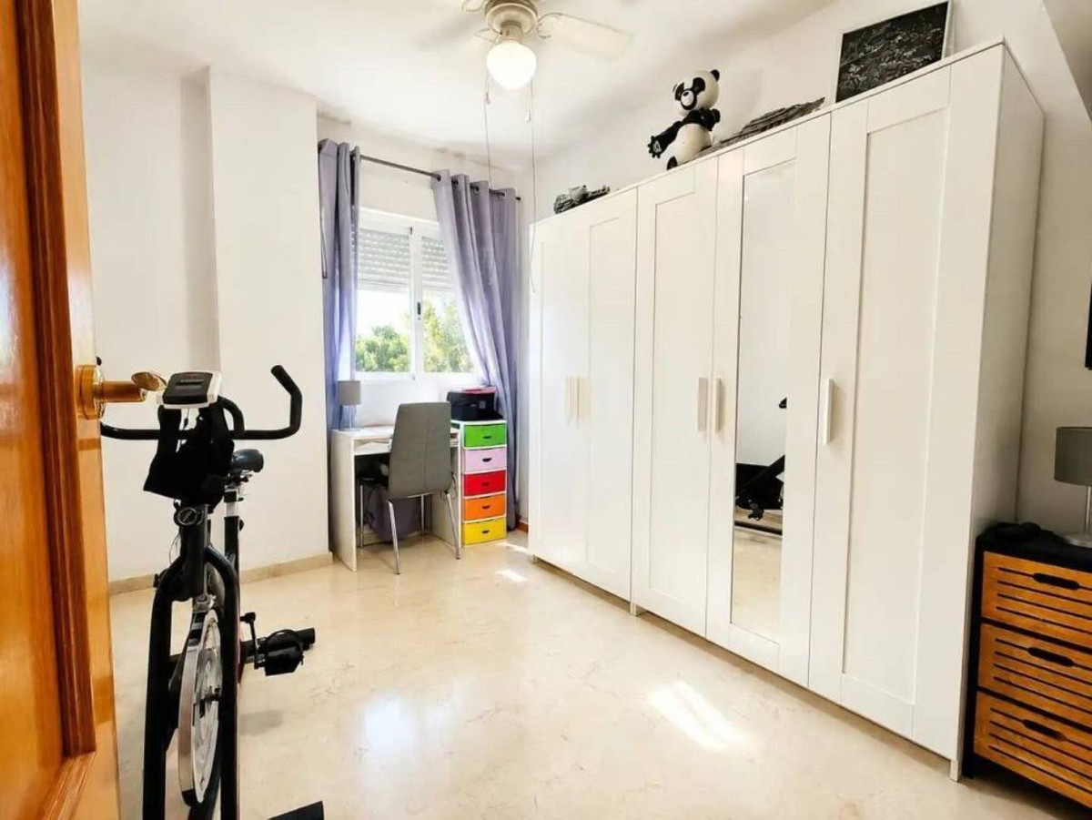 Appartement te koop in Rincón de la Victoria | 3 slaapkamers H5478748