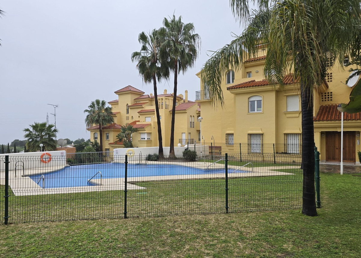 Begane grond appartement in Riviera del Sol-1